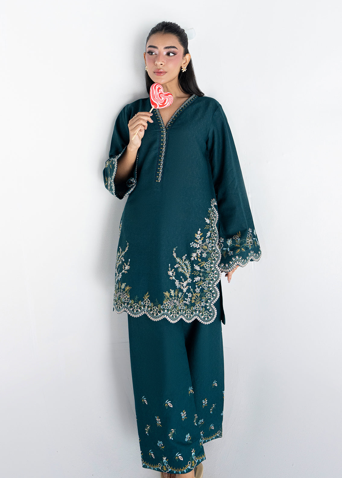 Retail Price: 10,490/-PKR