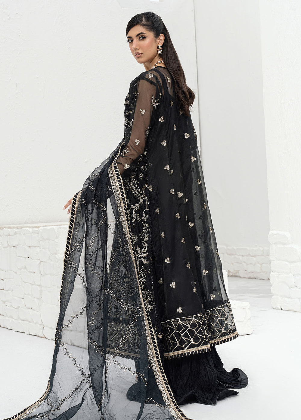 Sahane | Savoir Luxury Formals  | CT-140004 Ashen - Savoir main image 0