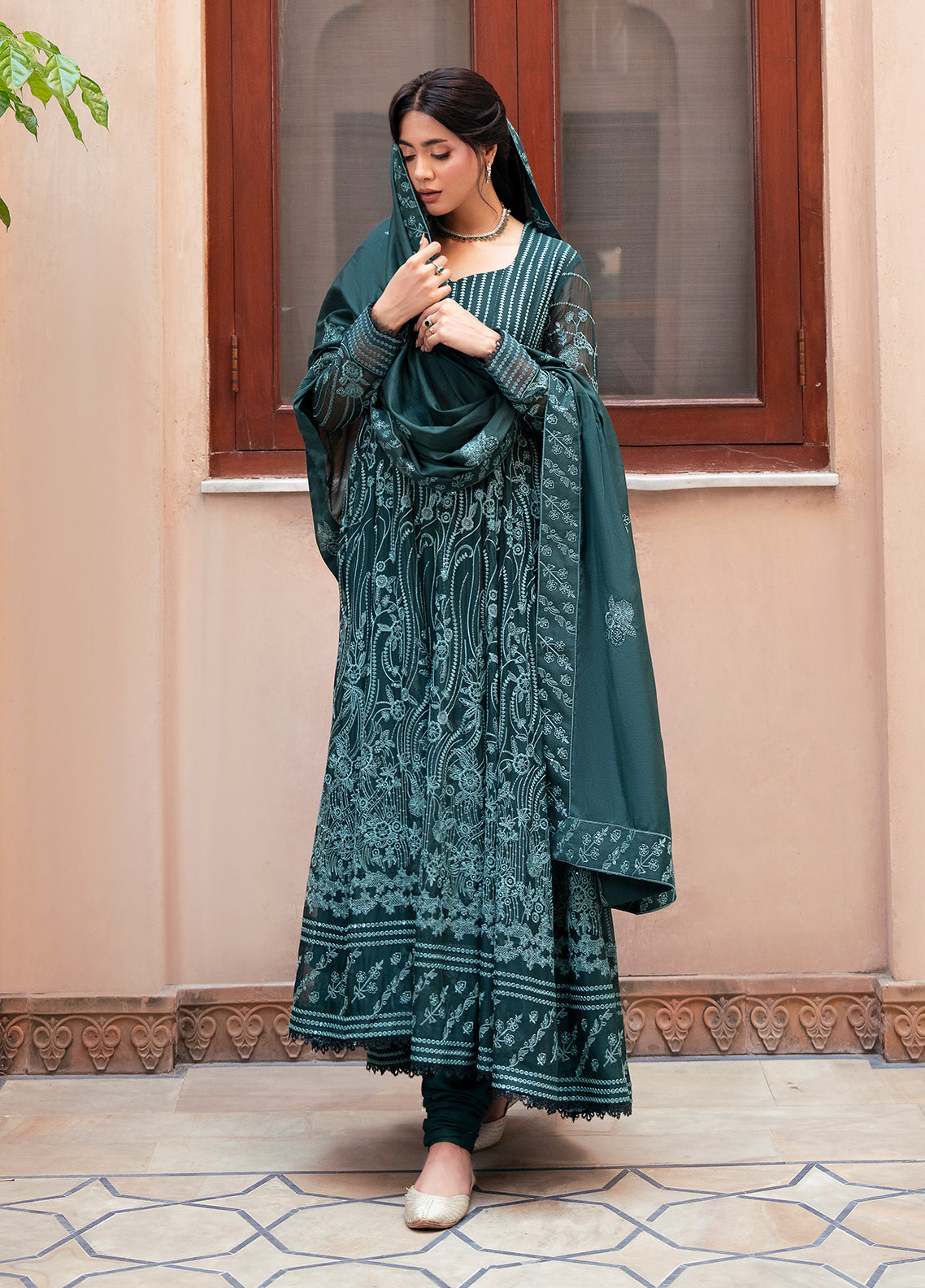 Retail Price: 16,500/-PKR